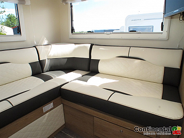 2022-rollerteam-autoroller-747-ford-rt4751-35.jpg