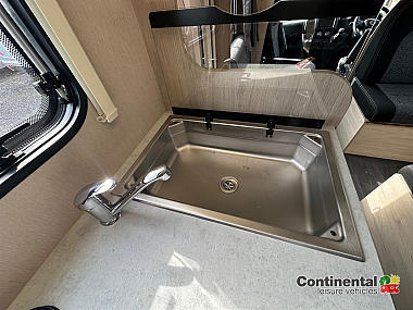  2023-autotrail-expedition-c73-for-sale-uc6212-23.jpg