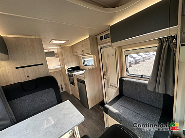  2023-autotrail-expedition-c73-for-sale-uc6212-52.jpg