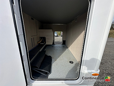  2023-autotrail-expedition-c73-for-sale-uc6212-60.jpg