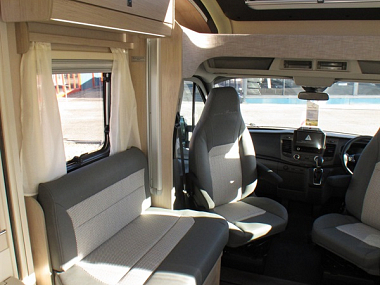 2023-autotrail-f70-for-sale-at4806-15.jpg