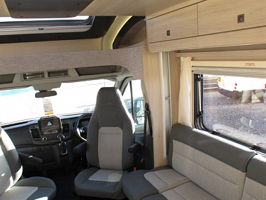 2023-autotrail-f70-for-sale-at4806-16.jpg