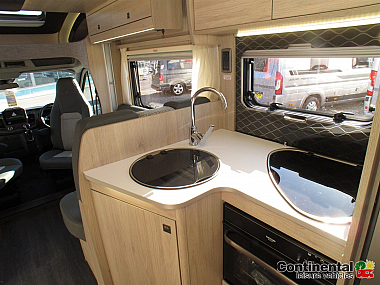  2023-autotrail-f70-for-sale-at4806-23.jpg