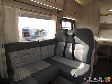  2023-autotrail-f74-for-sale-at4814-16.jpg