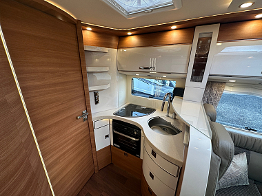  2023-carthago-chic-c-line-t-49le-for-sale-ca4973-29.jpg