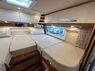  2023-carthago-chic-c-line-t-49le-for-sale-ca4973-32.jpg