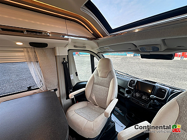  2023-carthago-malibu-600dbk-diversity-gt-charming-skyview-uc6236-17.jpg