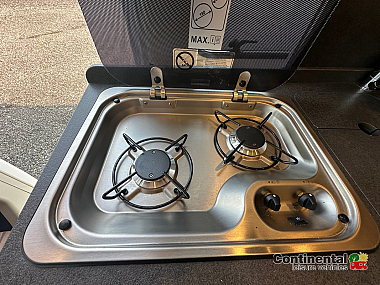  2023-carthago-malibu-600dbk-diversity-gt-charming-skyview-uc6236-27.jpg