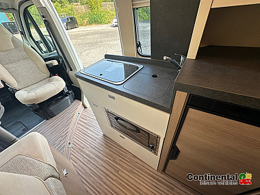  2023-carthago-malibu-600dbk-diversity-gt-charming-skyview-uc6236-45.jpg