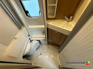  2023-carthago-malibu-600dbk-diversity-gt-charming-skyview-uc6236-68.jpg