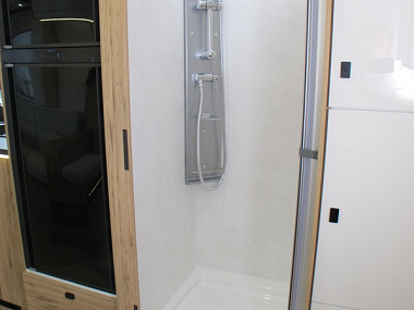  2023-pilote-p696u-evidence-motorhome-for-sale-uc6054-35.jpg