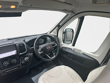  2023-pilote-v600g-x-edition-for-sale-uc6050-10.jpg