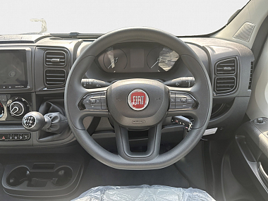  2023-pilote-v630g-premium-for-sale-uc6032-12.jpg
