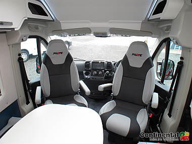 2023-pilote-v630g-premium-for-sale-uc6032-49.jpg