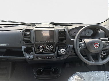  2023-pilote-v630g-premium-for-sale-uc6032-9.jpg