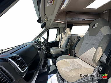  2024-autosleepers-broadway-ek-for-sale-uc6227-14.jpg