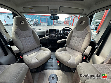  2024-autosleepers-broadway-ek-for-sale-uc6227-16.jpg