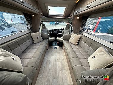  2024-autosleepers-broadway-ek-for-sale-uc6227-17.jpg