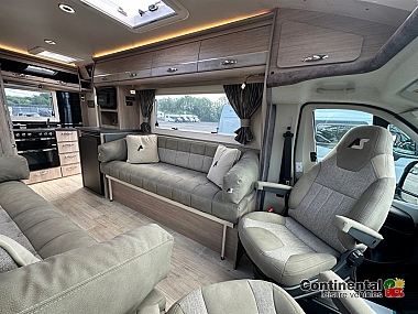  2024-autosleepers-broadway-ek-for-sale-uc6227-59.jpg