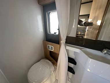 2024-autotrail-excel-690t-for-sale-at4998-28.jpg