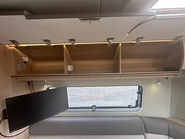  2024-autotrail-v-line-610-sport-for-sale-at5100-39.jpg