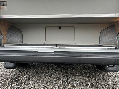  2024-autotrail-v-line-610-sport-for-sale-at5124-17.jpg