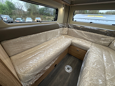  2024-autotrail-v-line-610-sport-for-sale-at5124-22.jpg