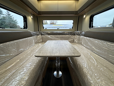  2024-autotrail-v-line-610-sport-for-sale-at5124-43.jpg