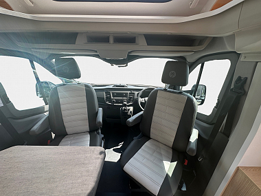  2024-sunlight-t670s-adventure-edition-su5054-13.jpg