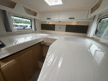  2024-sunlight-t670s-motorhome-for-sale-su5083-38.jpg