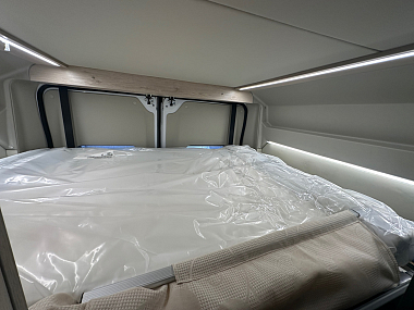 2025-autotrail-expedition-67-flex-for-sale-at5164-51.jpg