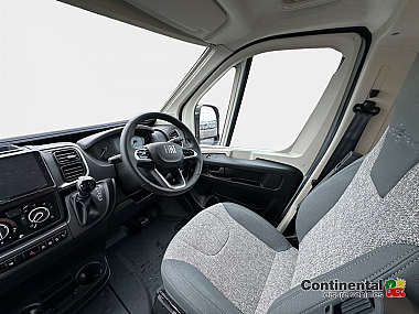  2025-autotrail-expedition-67-for-sale-at5191-10.jpg