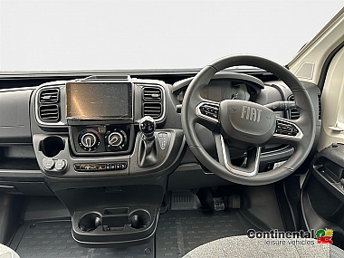  2025-autotrail-expedition-67-for-sale-at5191-12.jpg