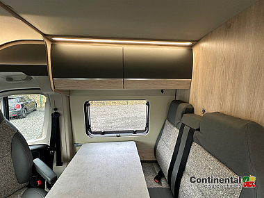  2025-autotrail-expedition-67-for-sale-at5191-29.jpg