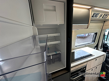  2025-autotrail-expedition-67-for-sale-at5191-36.jpg