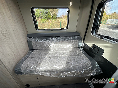  2025-autotrail-expedition-67-for-sale-at5191-41.jpg