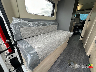  2025-autotrail-expedition-67-for-sale-at5191-53.jpg