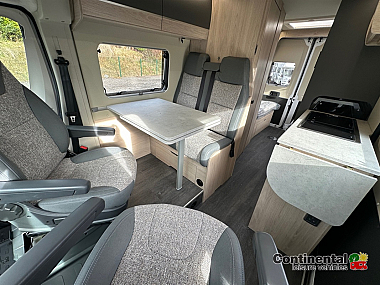  2025-autotrail-expedition-67-for-sale-at5191-54.jpg