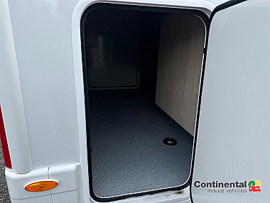  2025-autotrail-expedition-c73-for-sale-at5222-17.jpg