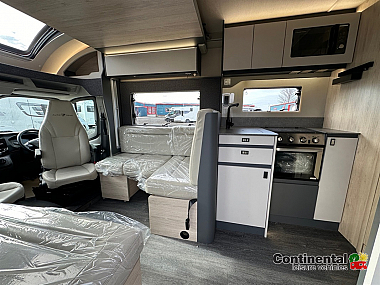  2025-autotrail-f-line-f60-for-sale-at5206-21.jpg