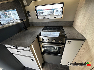  2025-autotrail-f-line-f60-for-sale-at5206-29.jpg