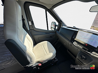  2025-autotrail-f-line-f70-for-sale-at5212-11.jpg