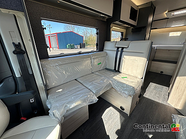  2025-autotrail-f-line-f70-for-sale-at5212-18.jpg