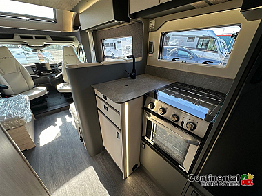  2025-autotrail-f-line-f70-for-sale-at5212-35.jpg