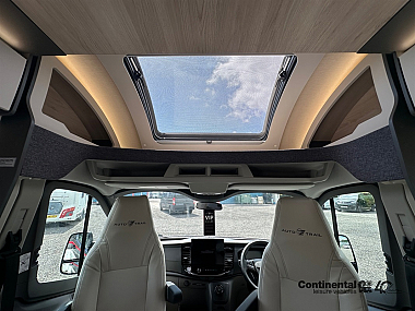  2025-autotrail-f60-for-sale-at5247-16.jpg