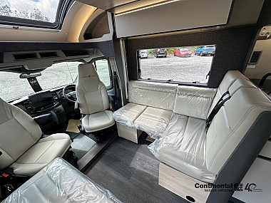  2025-autotrail-f60-for-sale-at5247-18.jpg