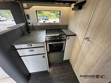  2025-autotrail-f60-for-sale-at5247-22.jpg