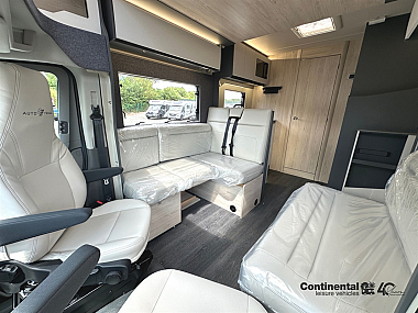  2025-autotrail-f60-for-sale-at5247-46.jpg