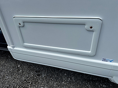  2025-autotrail-f60-for-sale-at5247-57.jpg