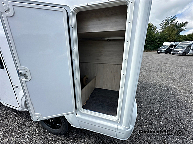  2025-autotrail-f60-for-sale-at5247-60.jpg